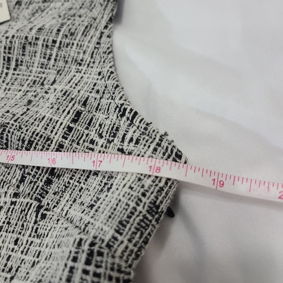 Express Black‎ and White Patterned Dress Size Large - Picture 8 of 12